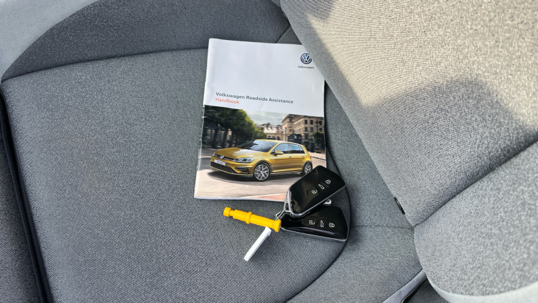 Volkswagen ID.3 150kW Tour Pro S 77kWh 5dr Auto Electric Hatchback